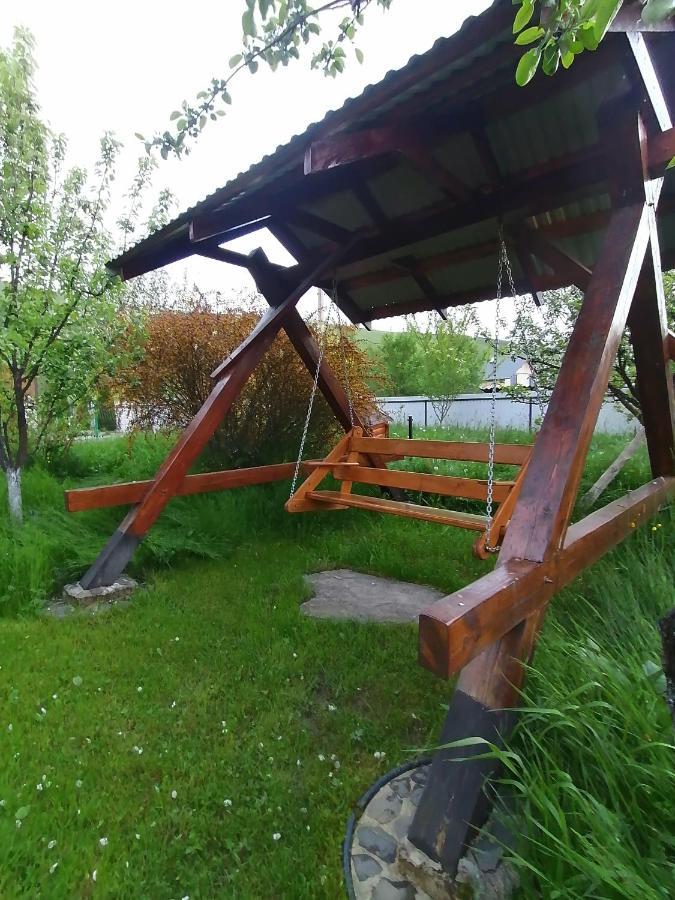 Pid Goroyu Hotell Chorna Tysa Exteriör bild